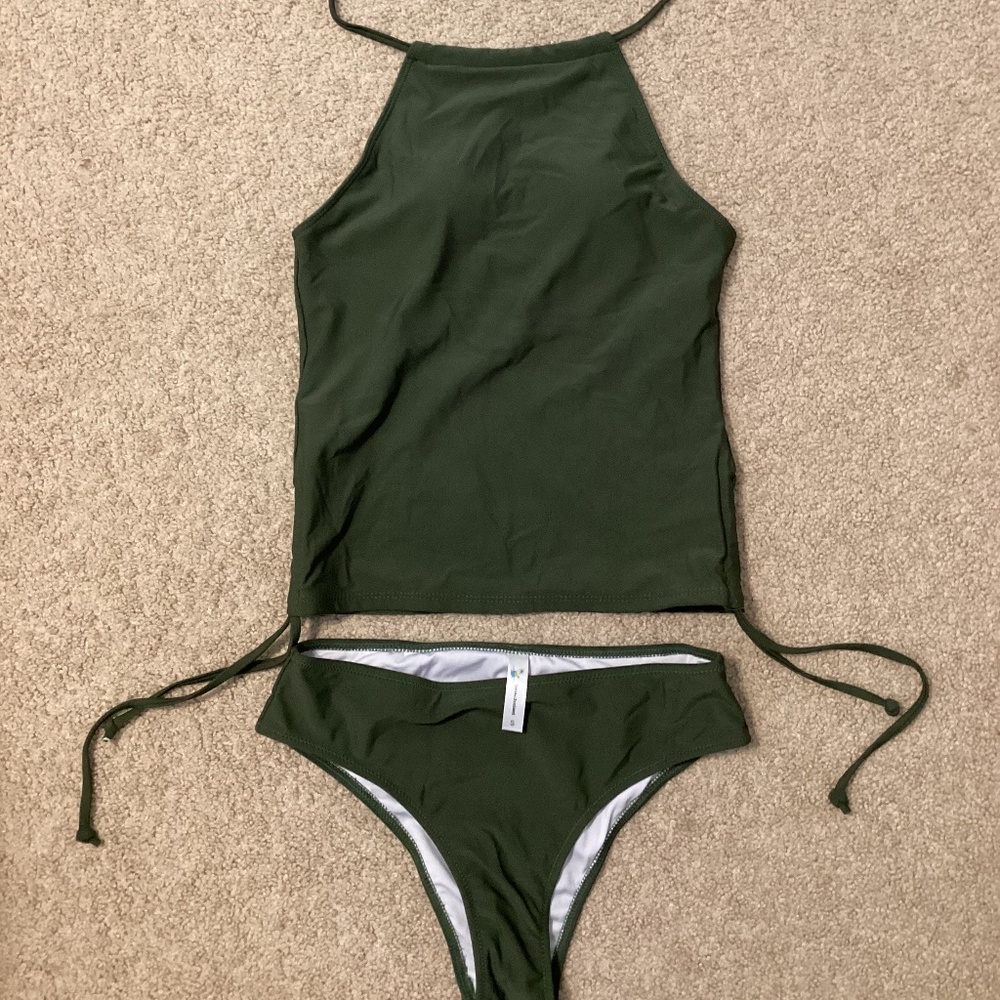brand new padded halter neck tankini